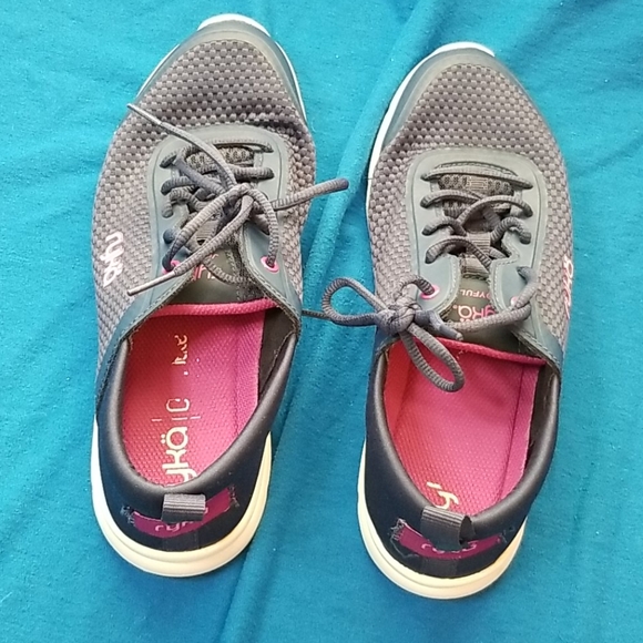Ryka Joyful walking shoe - Picture 3 of 8